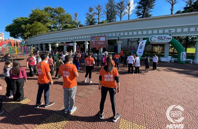 Dia do Desafio contou com atividades na praça central de Medianeira