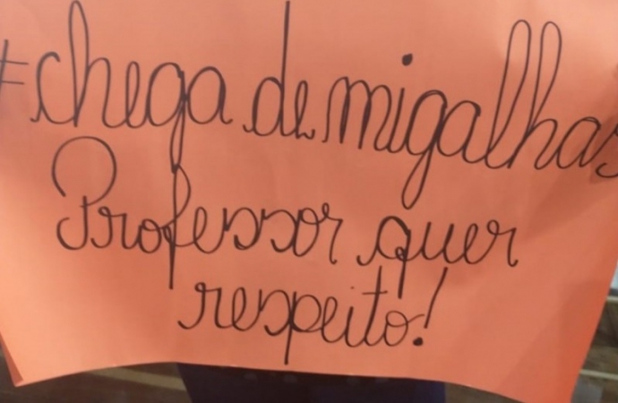 Em meio a impasse, professores podem entrar em greve em São Miguel do Iguaçu