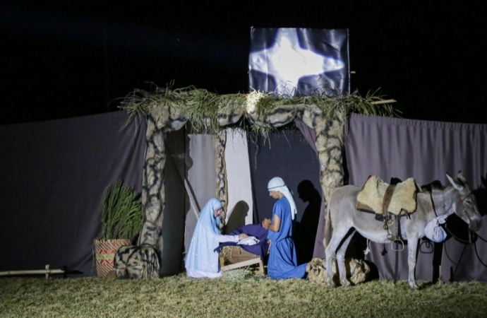 Estrutura para o Auto de Natal em Missal já está sendo montada para apresentação em Portão Ocoí