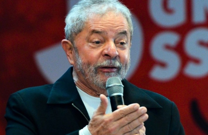 Ex-presidente Lula lamenta assassinato de Guarda Municipal de Foz