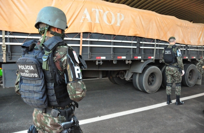 Exército intensifica Operação Ágata na fronteira Oeste