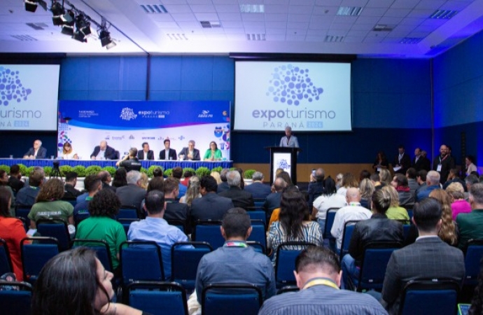 Expo Turismo Paraná conecta trade turístico na capital do Turismo