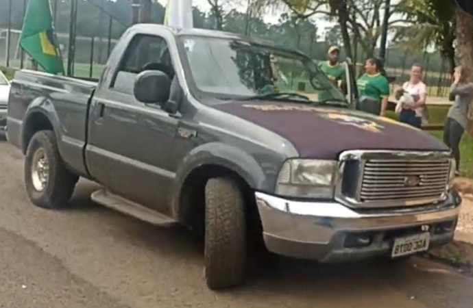 F-250 é furtada em frente a igreja matriz, em Santa Helena