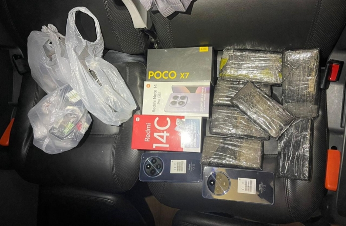 FICCO prende 3 pessoas com carga milionária de mercadorias descaminhadas