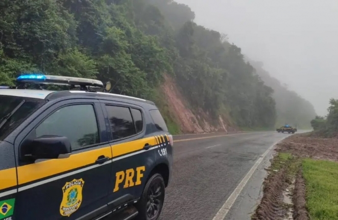 Foz-Paranaguá: Serra da Esperança, na BR-277, não tem data de liberação