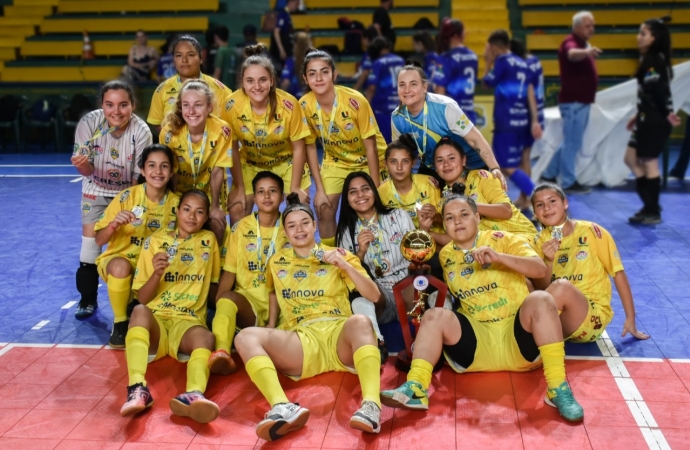 Futsal feminino de São Miguel é campeão da 3ª etapa do Circuito Regional