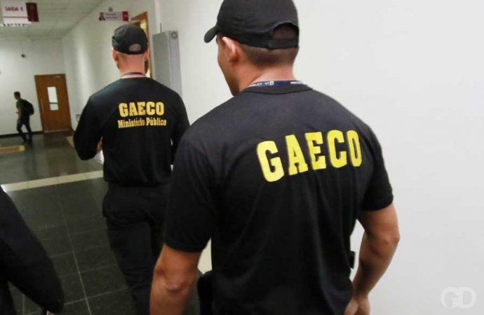 Gaeco  cumpre mandados de prisão e de busca e apreensão contra organização criminosa que atuava em unidade prisional