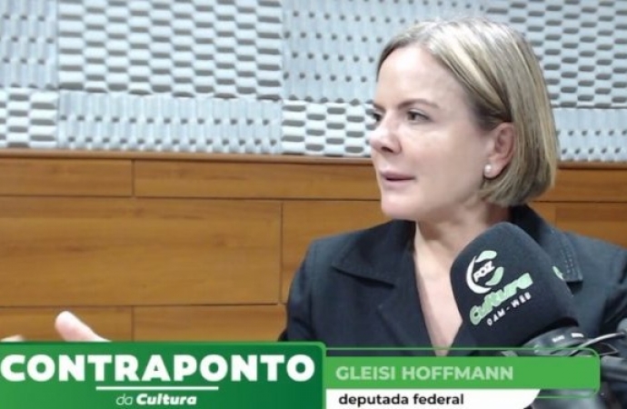 Gleisi Hoffmann diz que paranaense deve assumir Itaipu