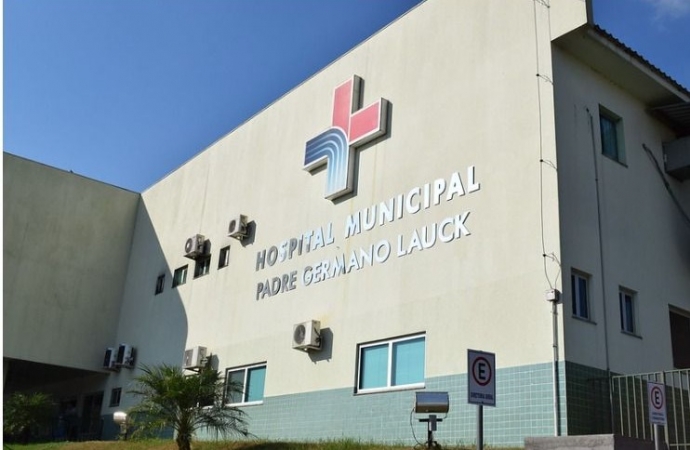 Golpe do Falso Médico: Familiar de paciente em UTI quase paga R$ 6,8 mil por remédio no Oeste do Paraná