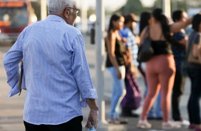 Governo antecipa décimo terceiro de aposentados e pensionistas