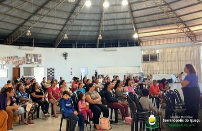 Governo Municipal promove ação com famílias do Bolsa Família e Leite das Crianças