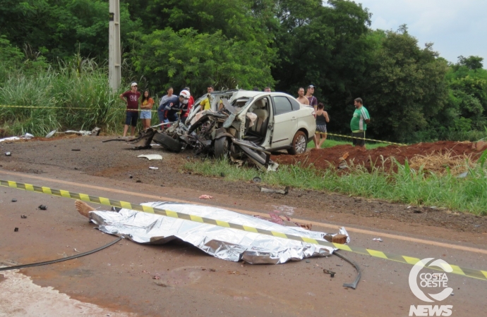 Grave acidente deixa dois mortos na PR 495, entre Santa Helena e Entre Rios do Oeste