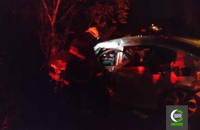 Grave acidente envolvendo três veículos na PR 495 em Medianeira