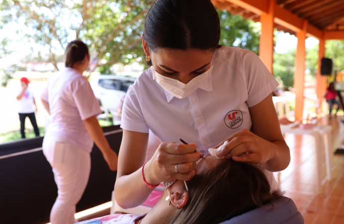 Guaíra realiza mais uma ação alusiva da Campanha Outubro Rosa