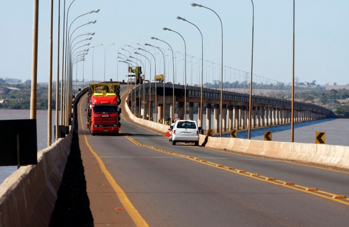 Governo e Itaipu formalizam convênios de R$ 193 milhões para obras em Guaíra e Cascavel