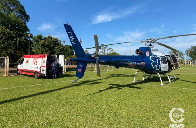Helicóptero do Consamu transfere paciente de Santa Helena para hospital de Toledo