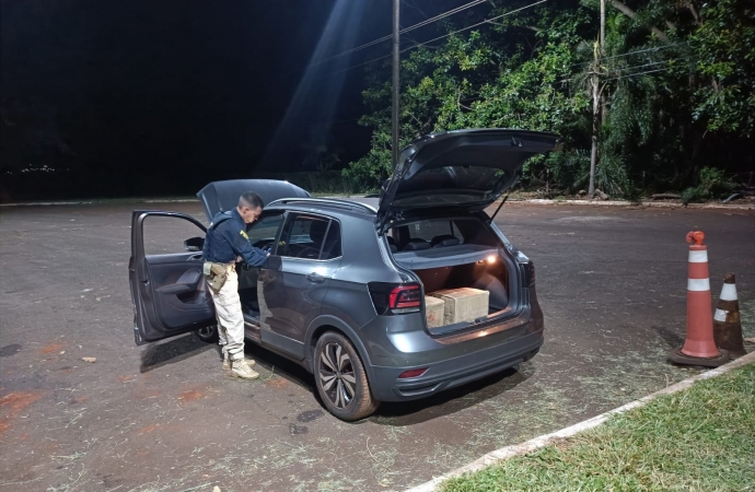 Homem tenta fugir da abordagem da PRF e é preso com 185 quilos de maconha em Santa Terezinha de Itaipu