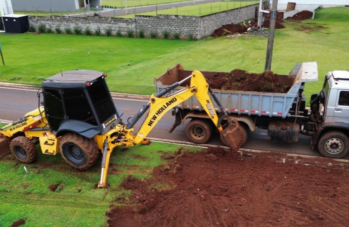 Iniciam obras de revitalização do novo trevo de acesso à Santa Helena