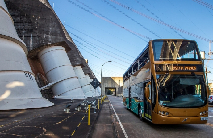 Itaipu espera receber mais de 8,6 mil turistas no feriado de Páscoa