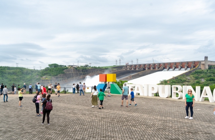 Itaipu recebeu 48.567 visitas em novembro, 12,6% a mais do que em 2022