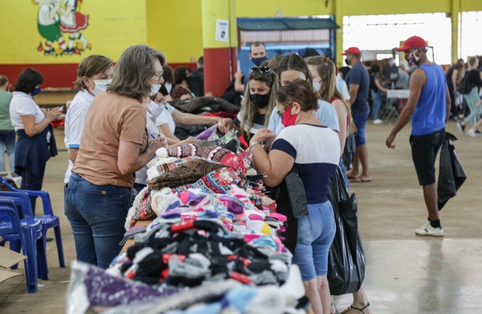 Itens remanescentes do Bazar beneficente do Provopar estarão à disposição nesta terça-feira