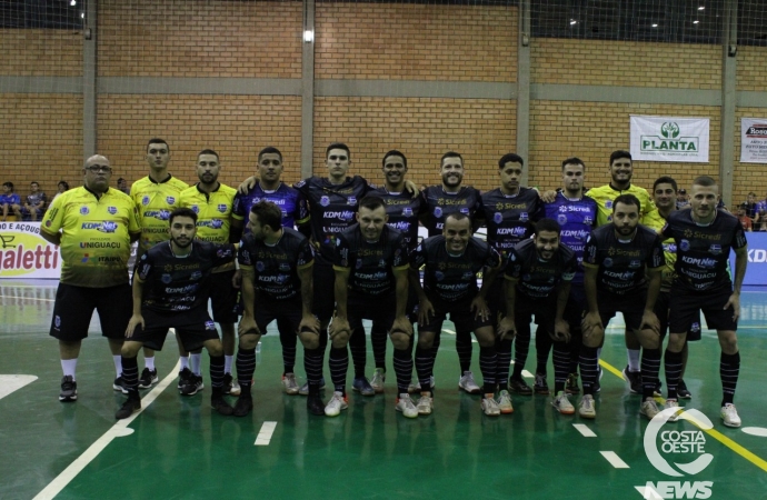 Jogo entre Santa Helena Futsal e Embala Mais encerra antes do tempo após confusão