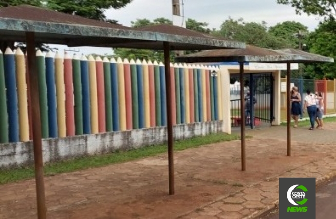 Justiça suspende temporariamente consulta para escolha de diretores de escolas públicas no Paraná