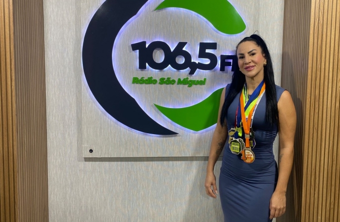 Laura Cagliari brilha no Beach Tennis e projeta carreira profissional em São Miguel do Iguaçu