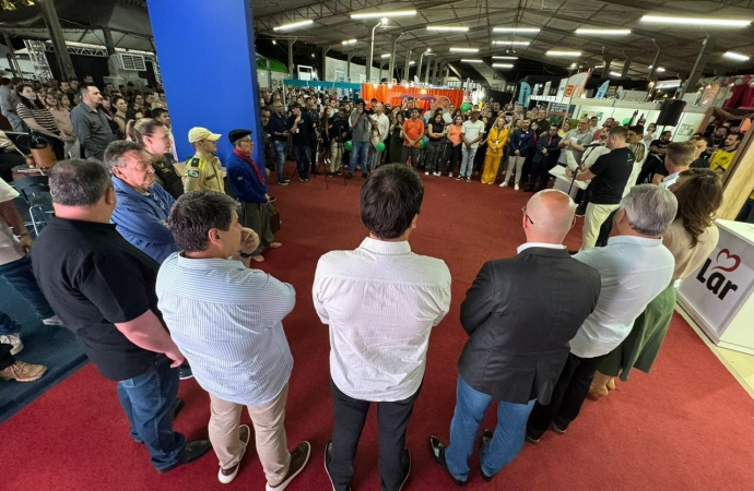 Lideranças prestigiam Expo Santa Helena e visitam estúdio da Costa Oeste FM