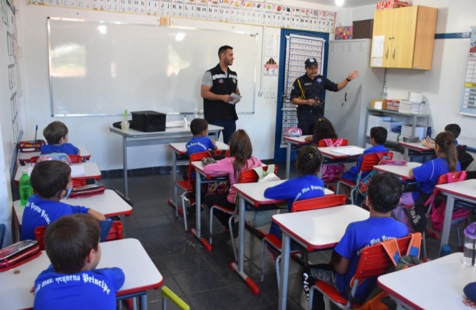 Maio Amarelo: Guarda Municipal e SMITRANS realizam palestras educativas nas Escolas Municipais de São Miguel do Iguaçu