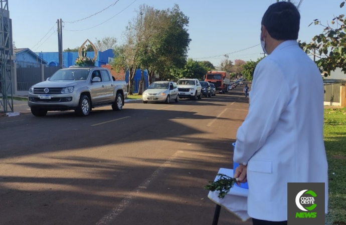 Mais de 2 mil veículos recebem benção em procissão de São Cristóvão em São Miguel do Iguaçu