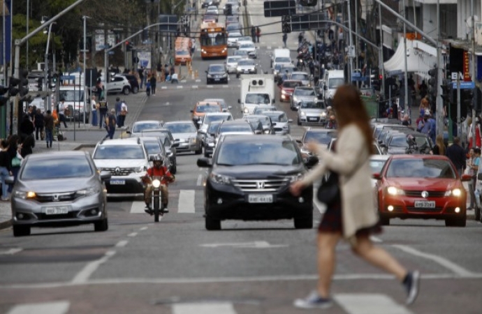 Mais de 22 mil condutores do Paraná já renovaram a CNH de forma automática e gratuita