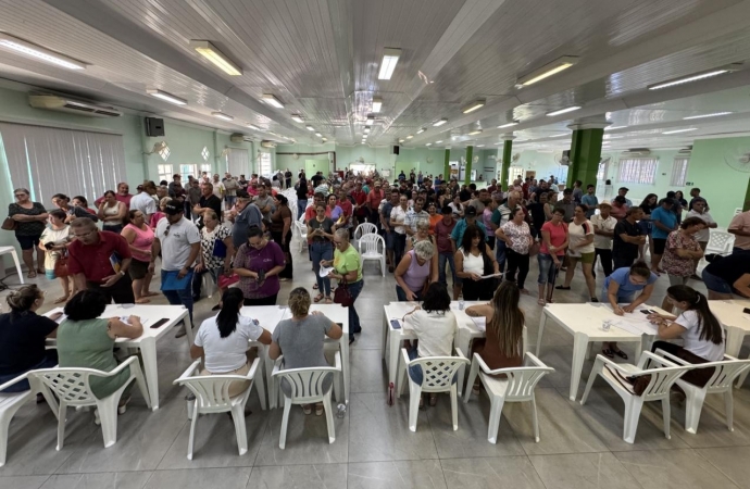 Mais de 300 famílias beneficiadas pelo programa Energia Sustentável em Santa Helena recebem empenhos