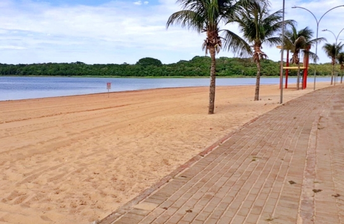 Manutenção constante do Balneário Jacutinga deixa a prainha mais bonita e acolhedora para os visitantes