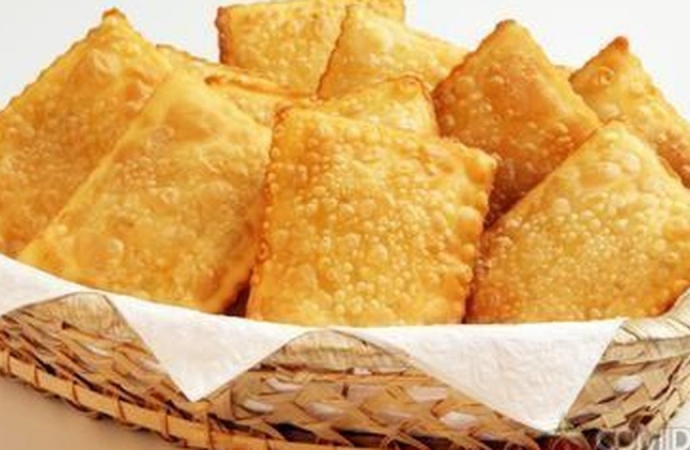Massa de pastel com 3 ingredientes