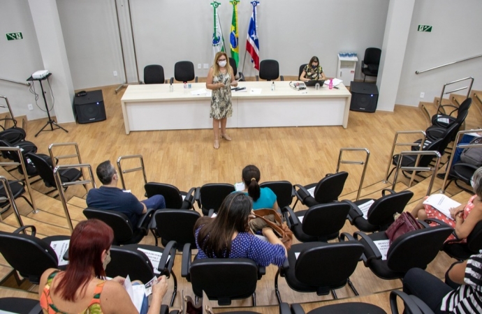Medianeira prevê retorno das aulas presenciais em 1º de março  na rede municipal