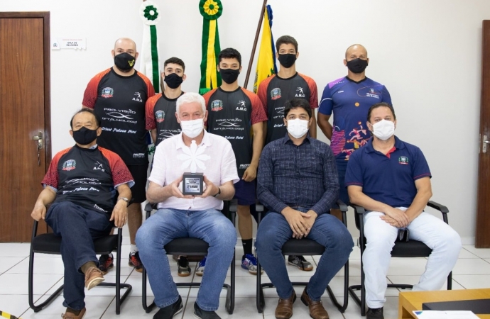 Mesatenistas guairenses conquistam segundo lugar em campeonato estadual