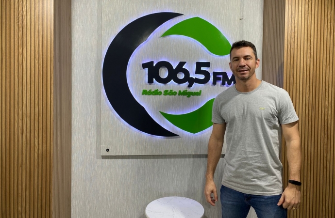 Metalúrgica Raimundi celebra 17º título e fala sobre hegemonia no futsal