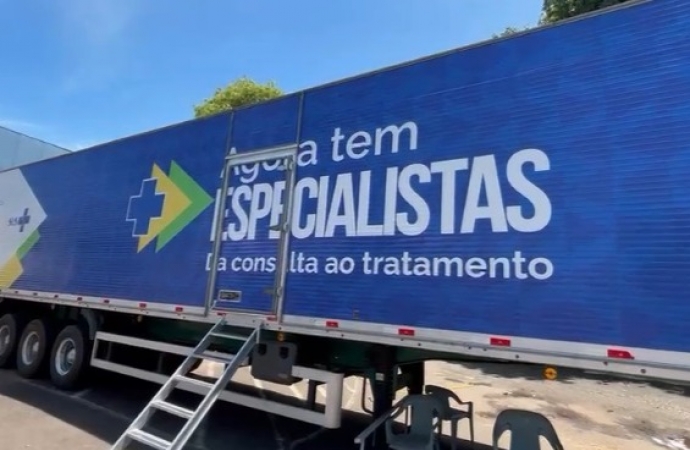 Ministério da Saúde lança em Foz do Iguaçu (PR) carreta oftalmológica do programa Agora Tem Especialistas