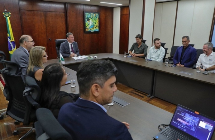 Ministro Fávaro diz que Inteligência Artificial é o futuro do agro