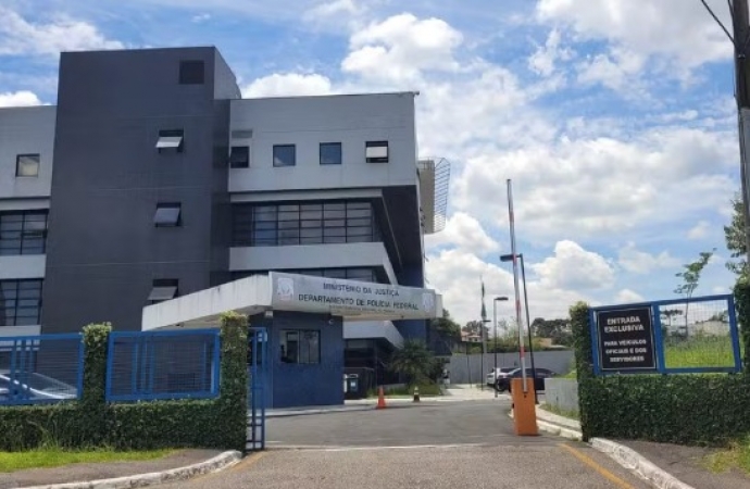 Moradora do Paraná é suspeita de ir a Portugal dar à luz e deixar bebê no país em esquema de adoção clandestina