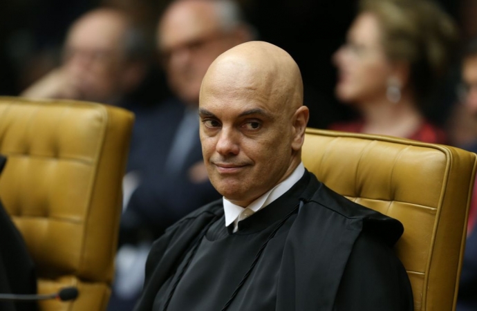 Moraes vota pela condenação de mais cinco réus pelo 8 de janeiro