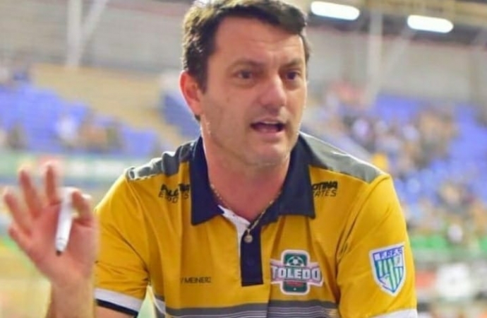 Moresco, técnico do Toledense, sobre duelo contra Santa Helena: 