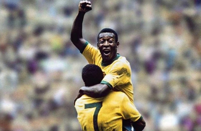 Morre Pelé, o maior jogador da história do futebol, aos 82 anos