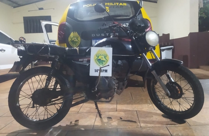 Motocicleta estrangeira com ruído excessivo e condutor sem habilitação é apreendida em São Miguel do Iguaçu