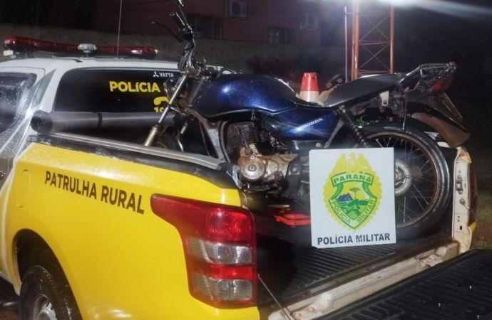 Motocicleta irregular é apreendida em São Roque em Santa Helena
