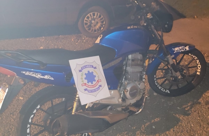 Motociclista faz manobra perigosa em frente ao colégio e acaba detido pela GM de São Miguel do Iguaçu