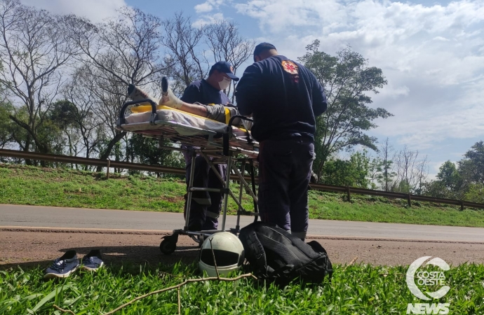 Motociclista fica ferido após sofrer queda na BR-277, em São Miguel do Iguaçu