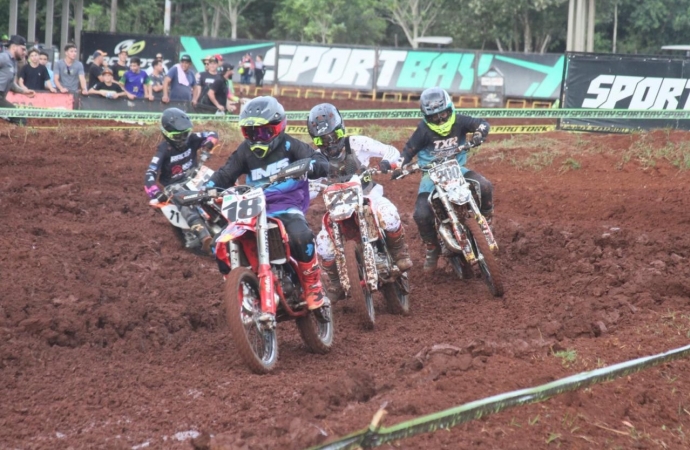 Motocross agitou Santa Helena e Balneário Terra das Águas vira referência paranaense do esporte