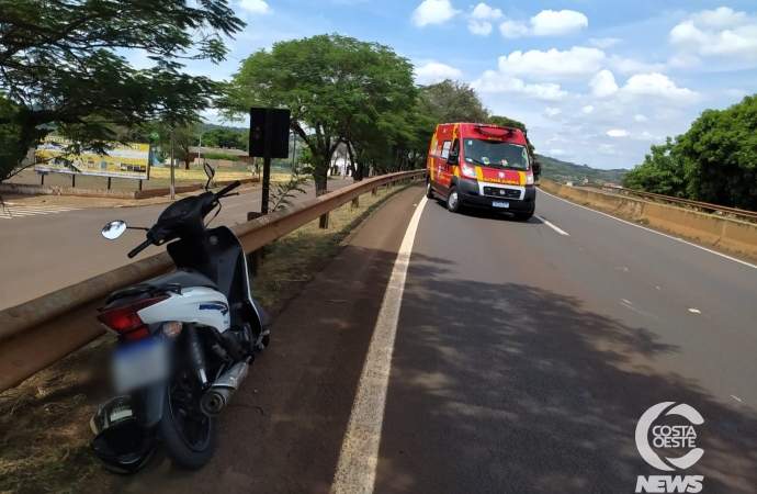 Mulheres ficam feridas após queda de motocicleta na BR-277 em São Miguel do Iguaçu